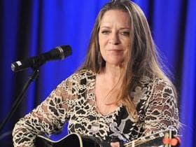 Carlene Carter